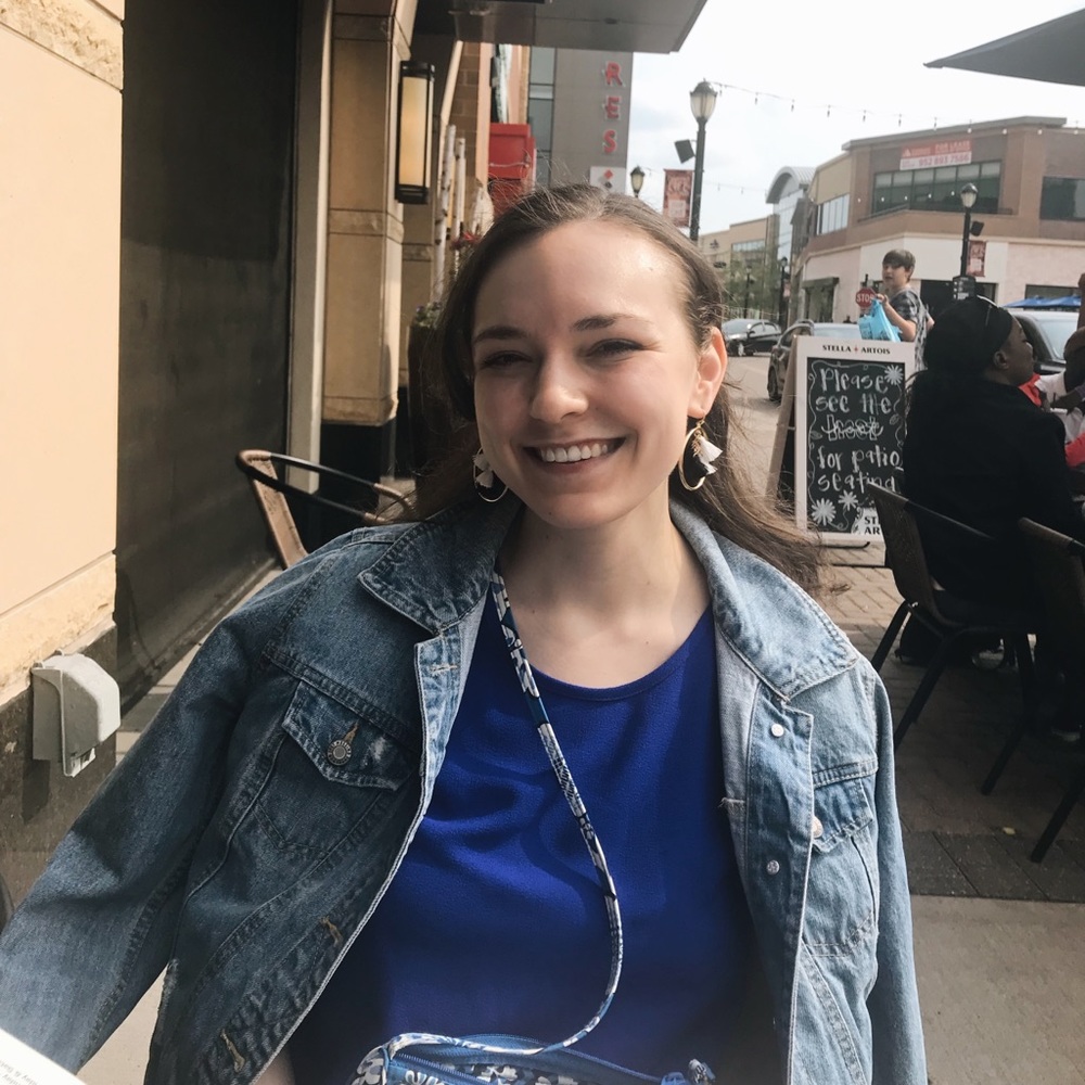 Meet your Posher, Stephanie